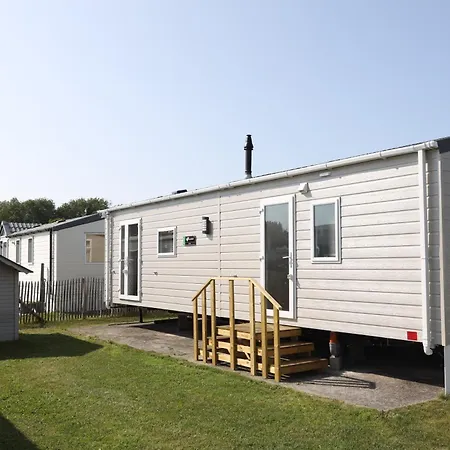 Campsite Modern Caravan On Small Near Woods & Sea